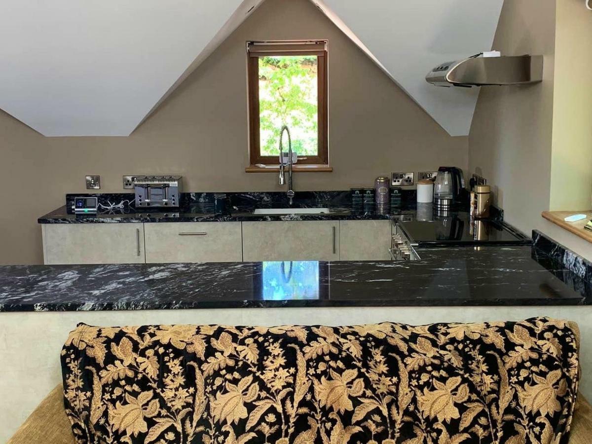 Villa Luxurious Private Coach House Nailsea Esterno foto